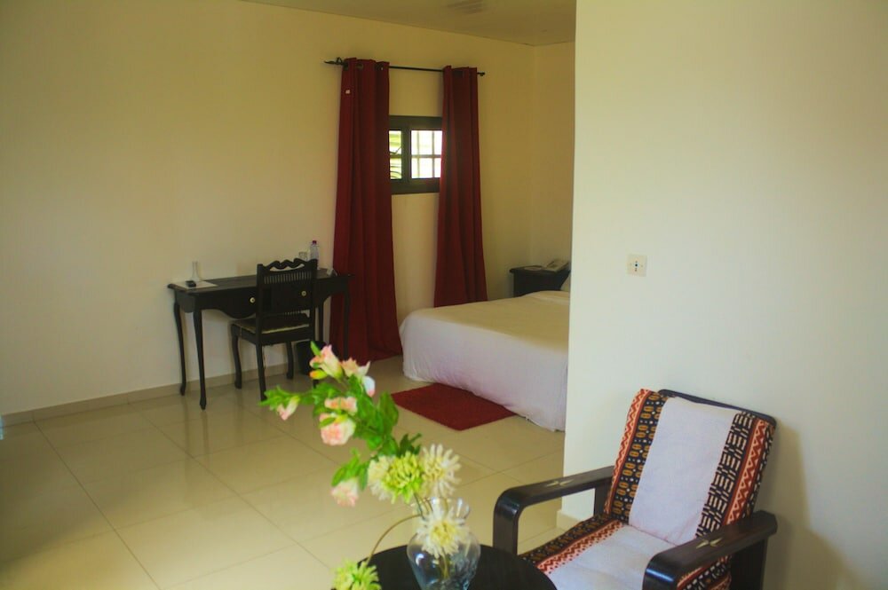 Фото Hôtel Résidence Madiba