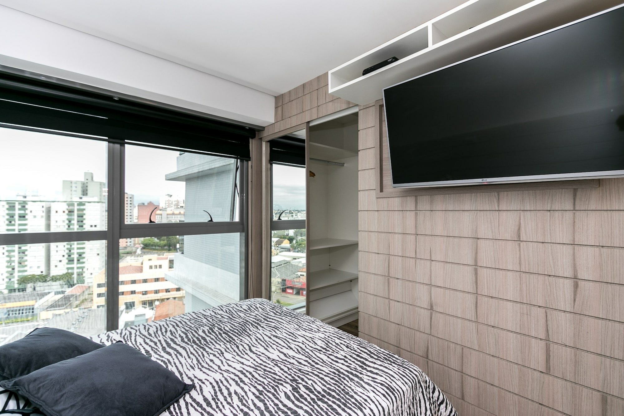 Фото 7th Avenue Oxford Residence