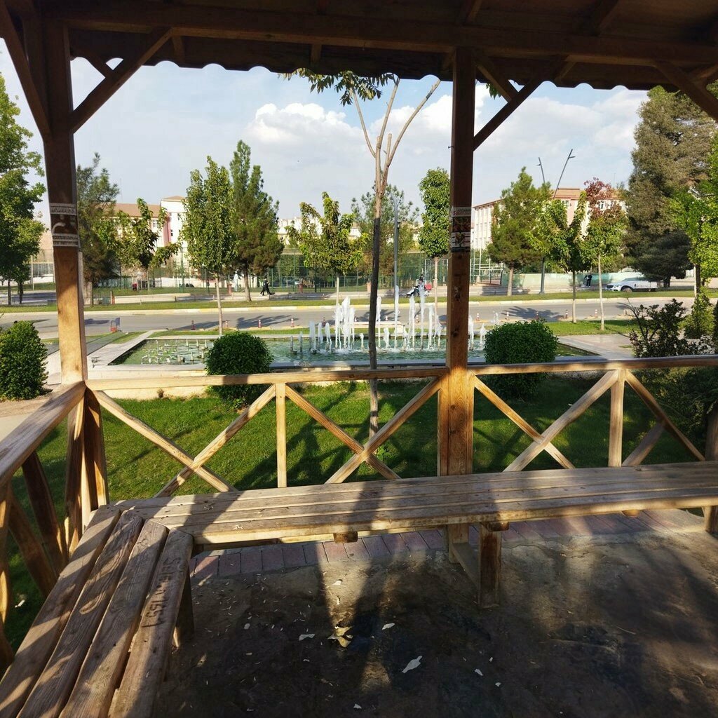Park Salih Gok Park, Batman, photo