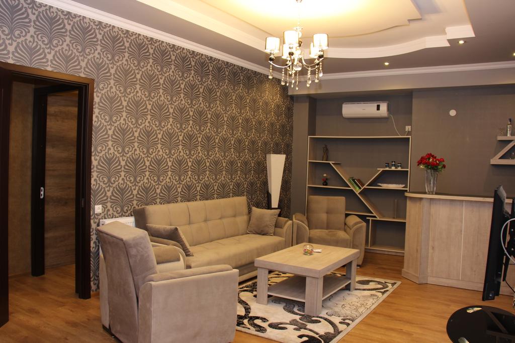 Фото Отель Monopoli Кутаиси