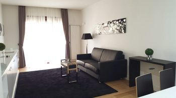 Фото Lhp Suite Napoli - Parco Margherita