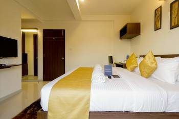 Фото Fabhotel Oakwoods Serai