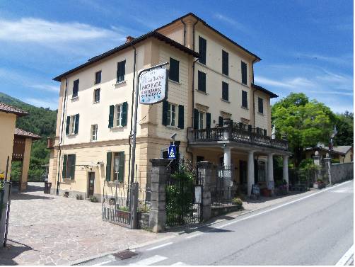Фото Albergo Ristorante La Torre