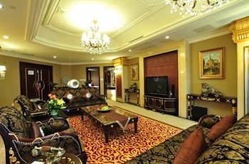 Фото Royal Marina Plaza