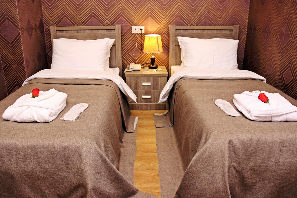 Фото Отель Monopoli Кутаиси