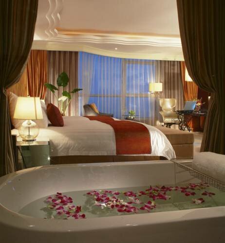 Внешний вид отеля New Century Grand Hotel Ningbo в Нинбо, фото 2