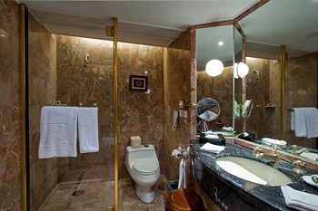 Фото Grand Hotel Beijing