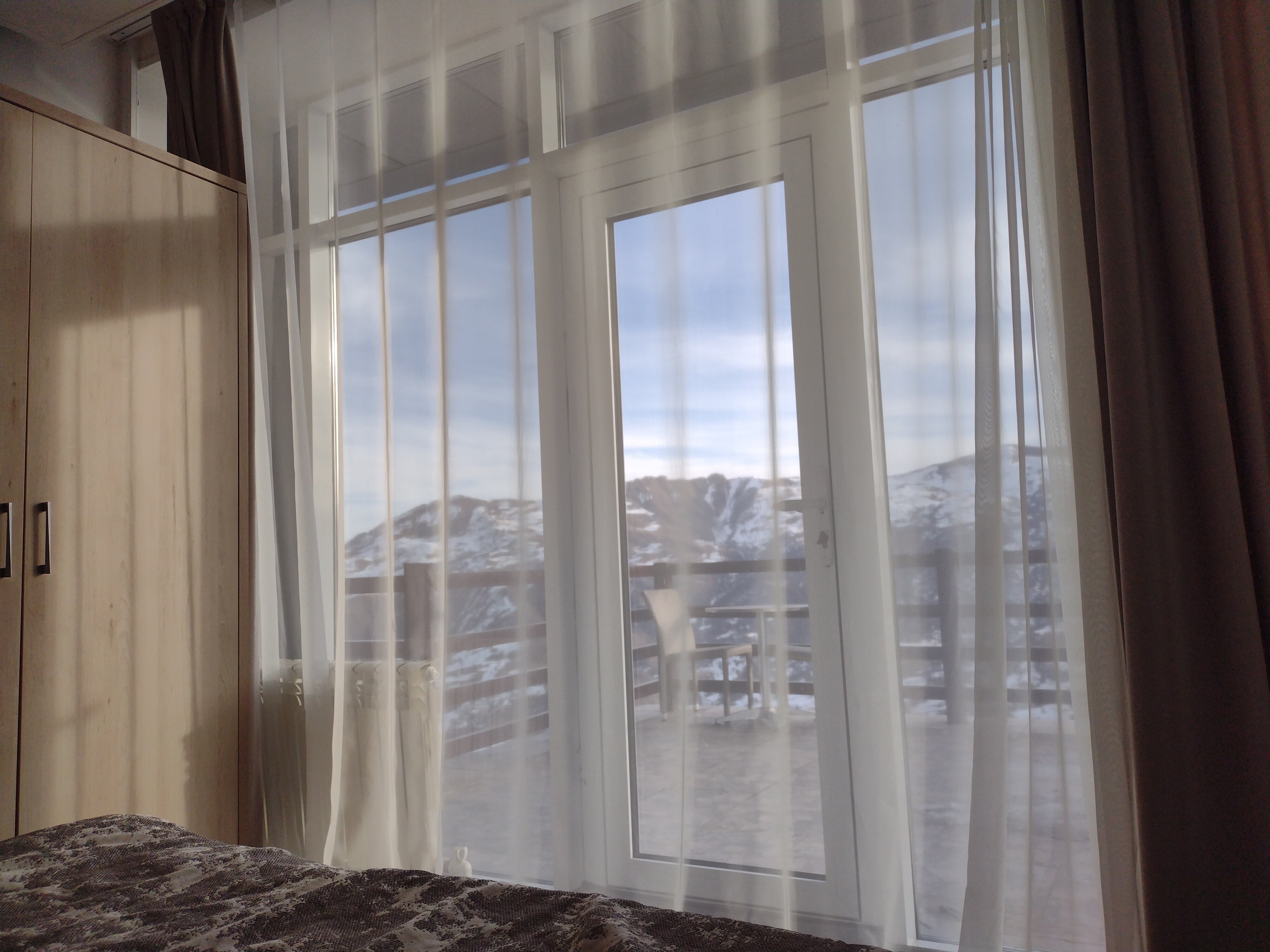 Фото Edelweiss Hotel