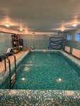 Meduzyata (derevnya Trubacheyevka, Raduzhnaya ulitsa, 295), swimming pool