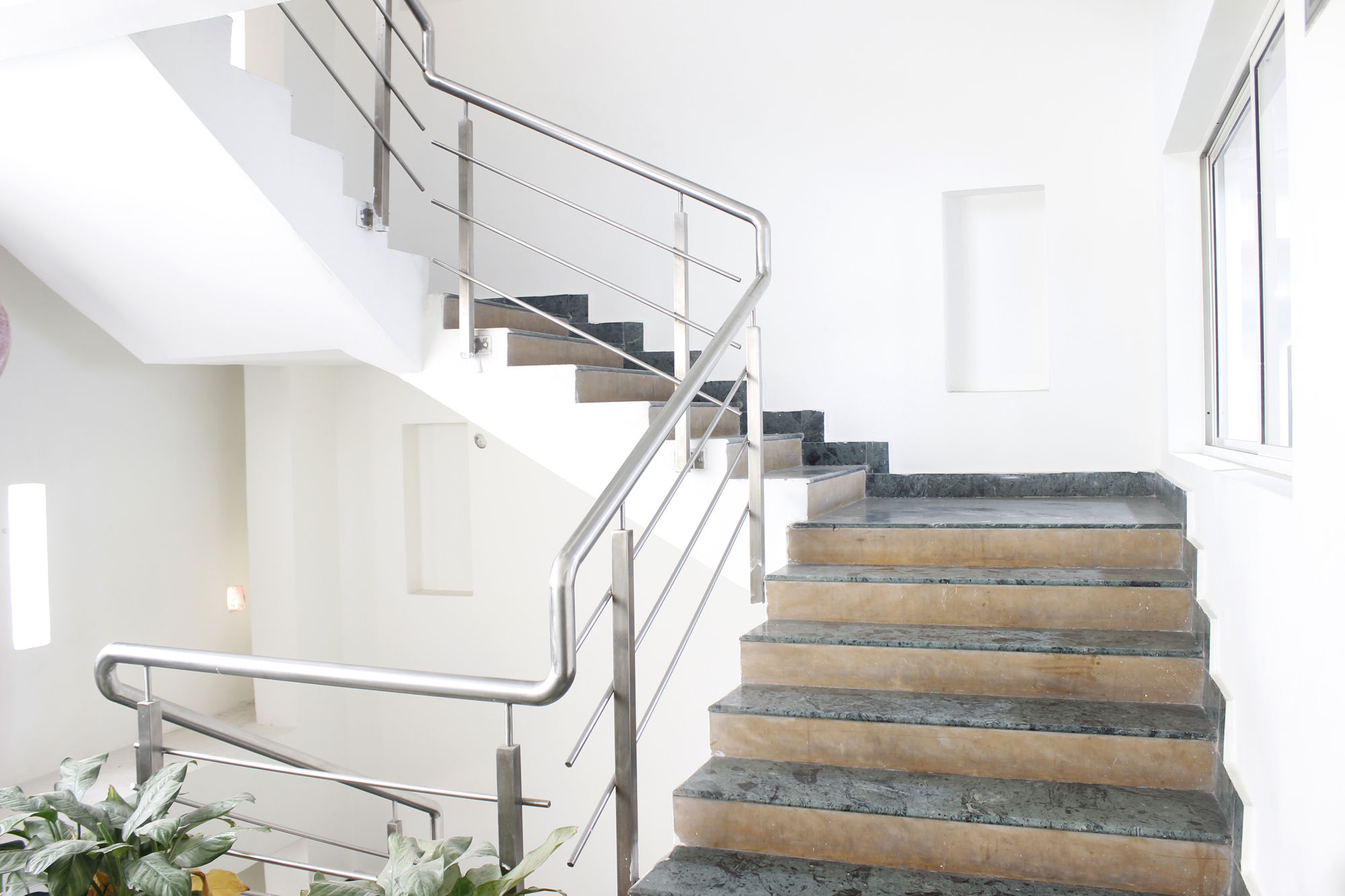 Фото FabHotel Siri Inn Madhapur