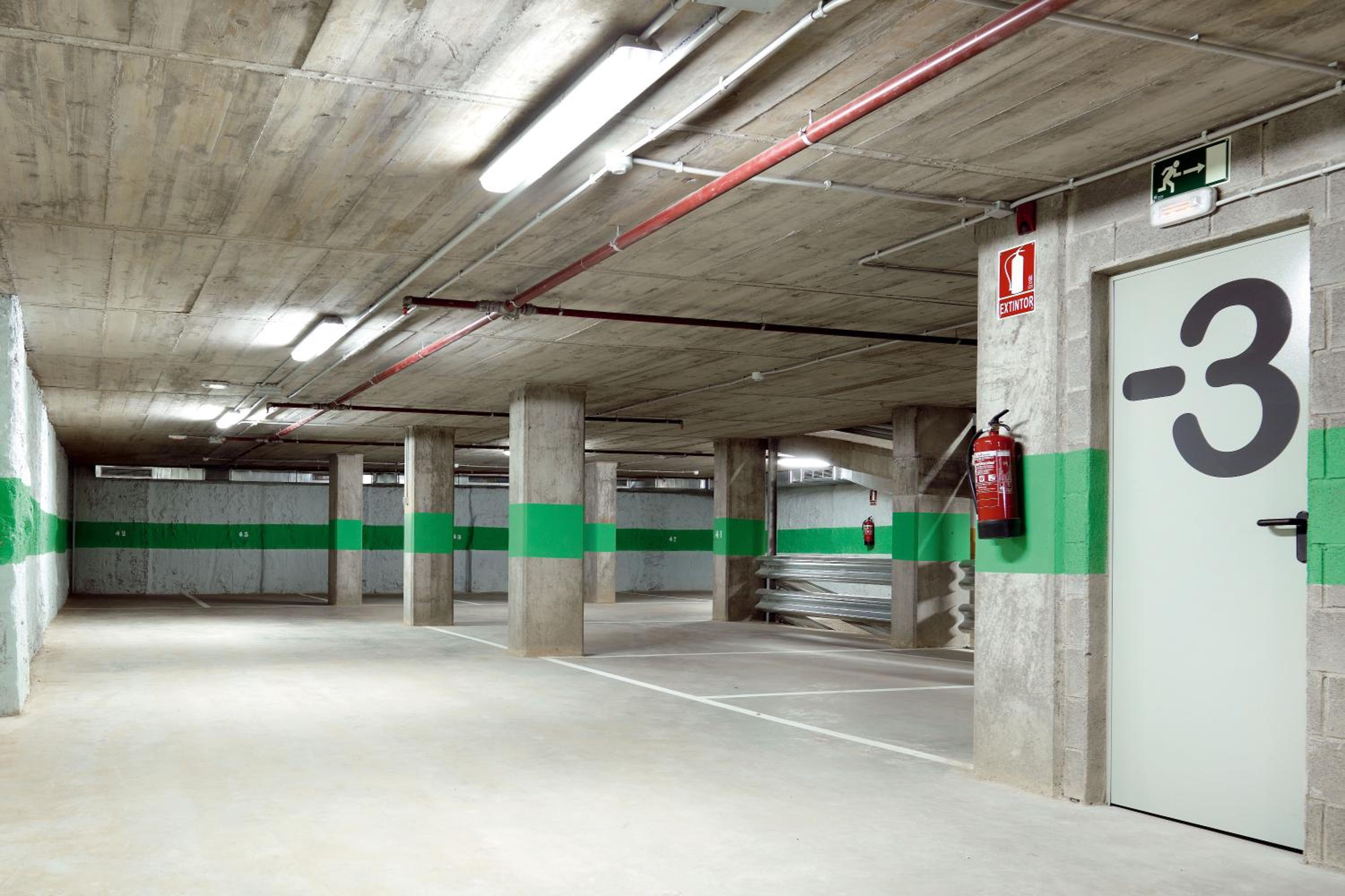 Фото 08028 Apartments