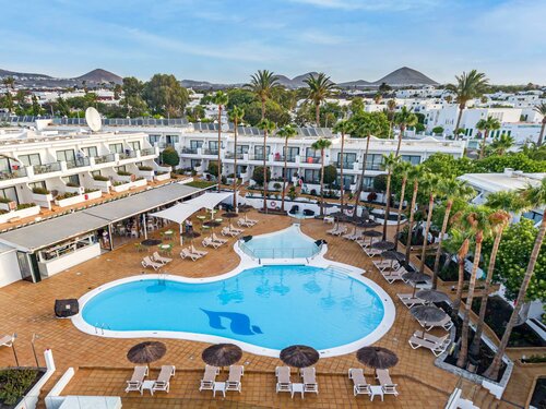 Внешний вид отеля Thb Flora Aparthotel в Тиасе, фото 2