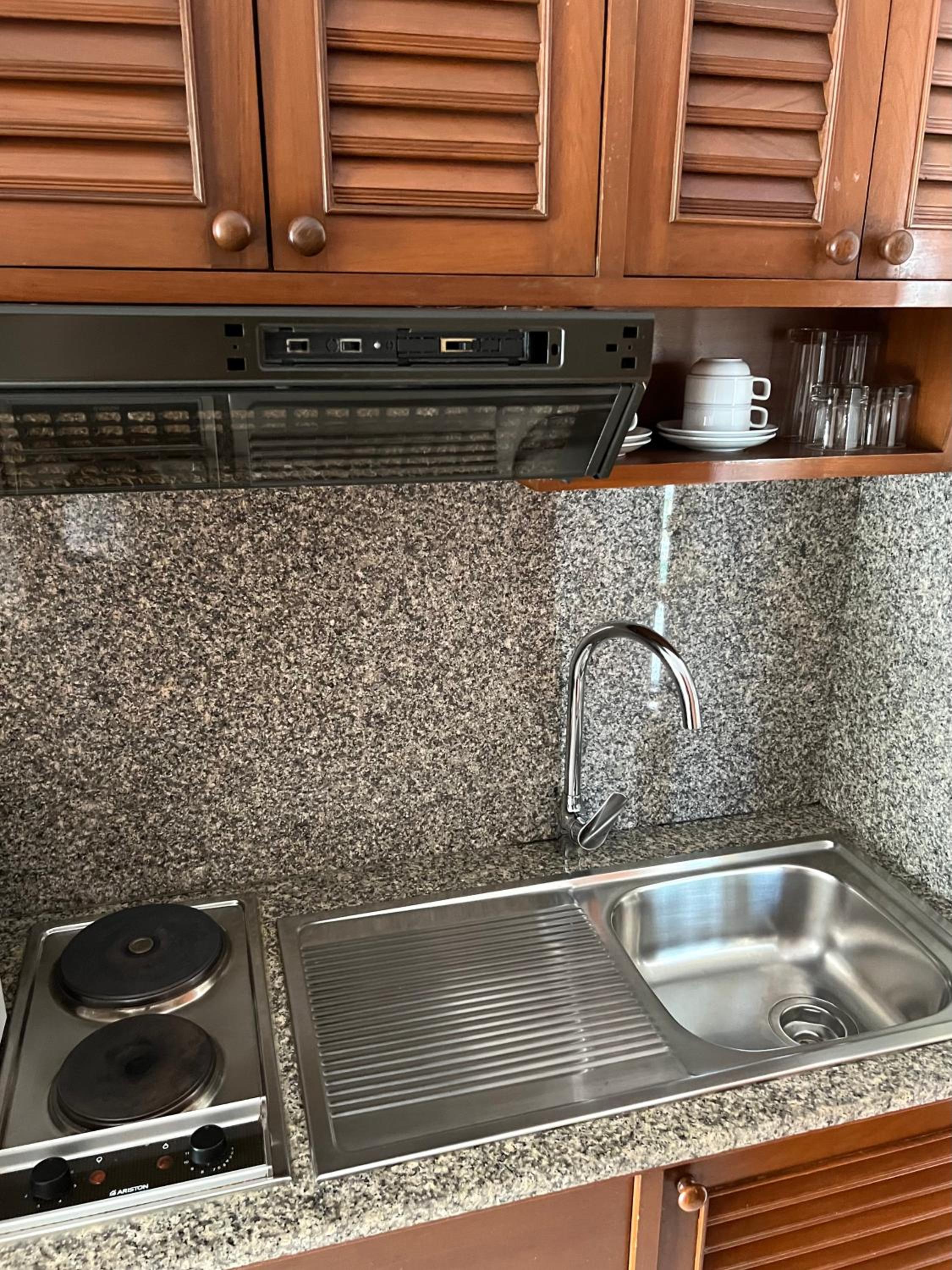 Фото The Monaco Residence Pattaya