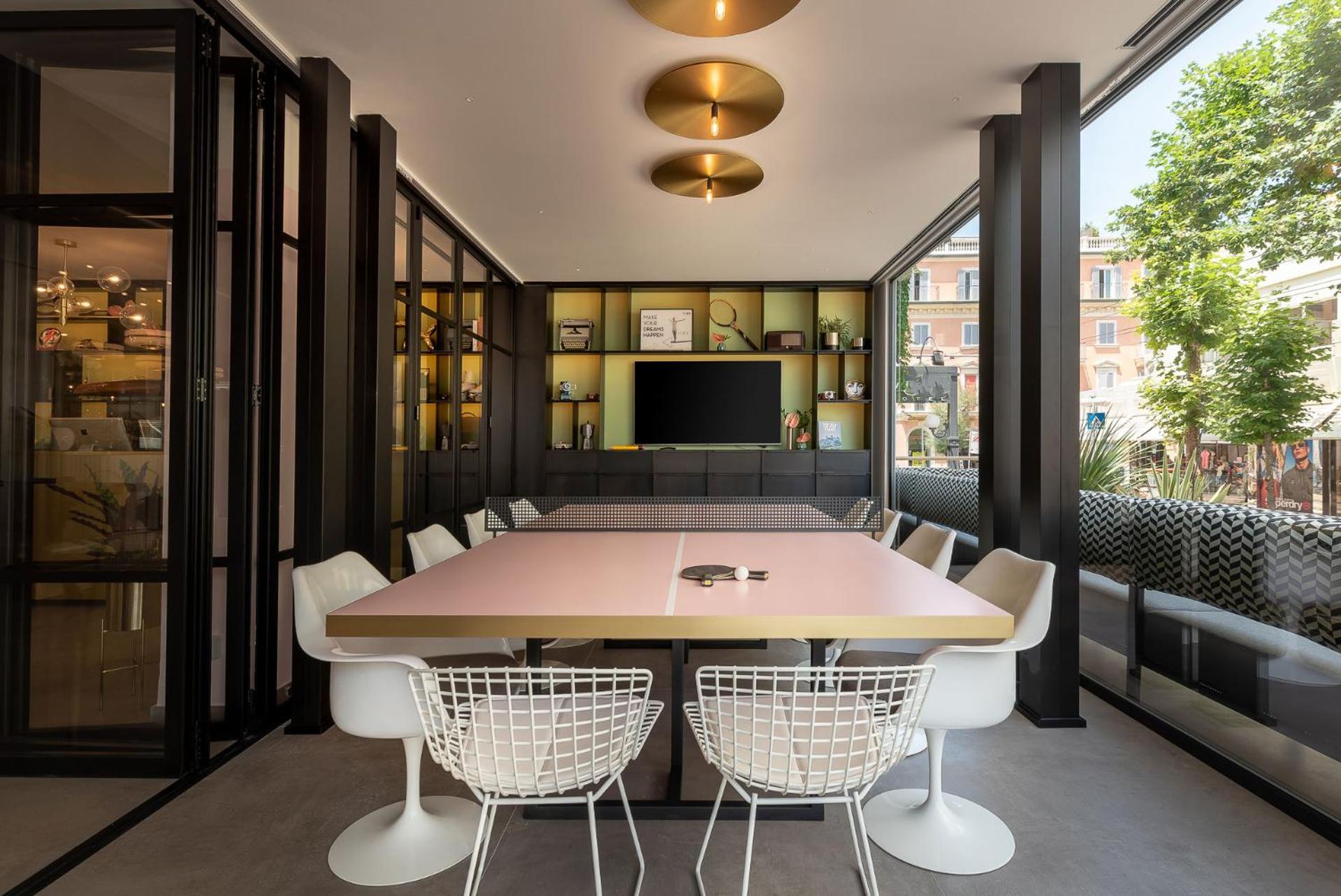 Фото The Box Riccione