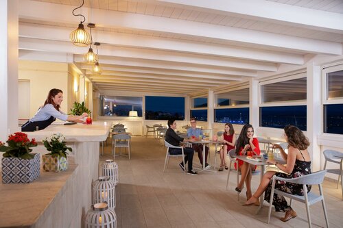 Гостиница Lu' Hotel Riviera в Карлофорте