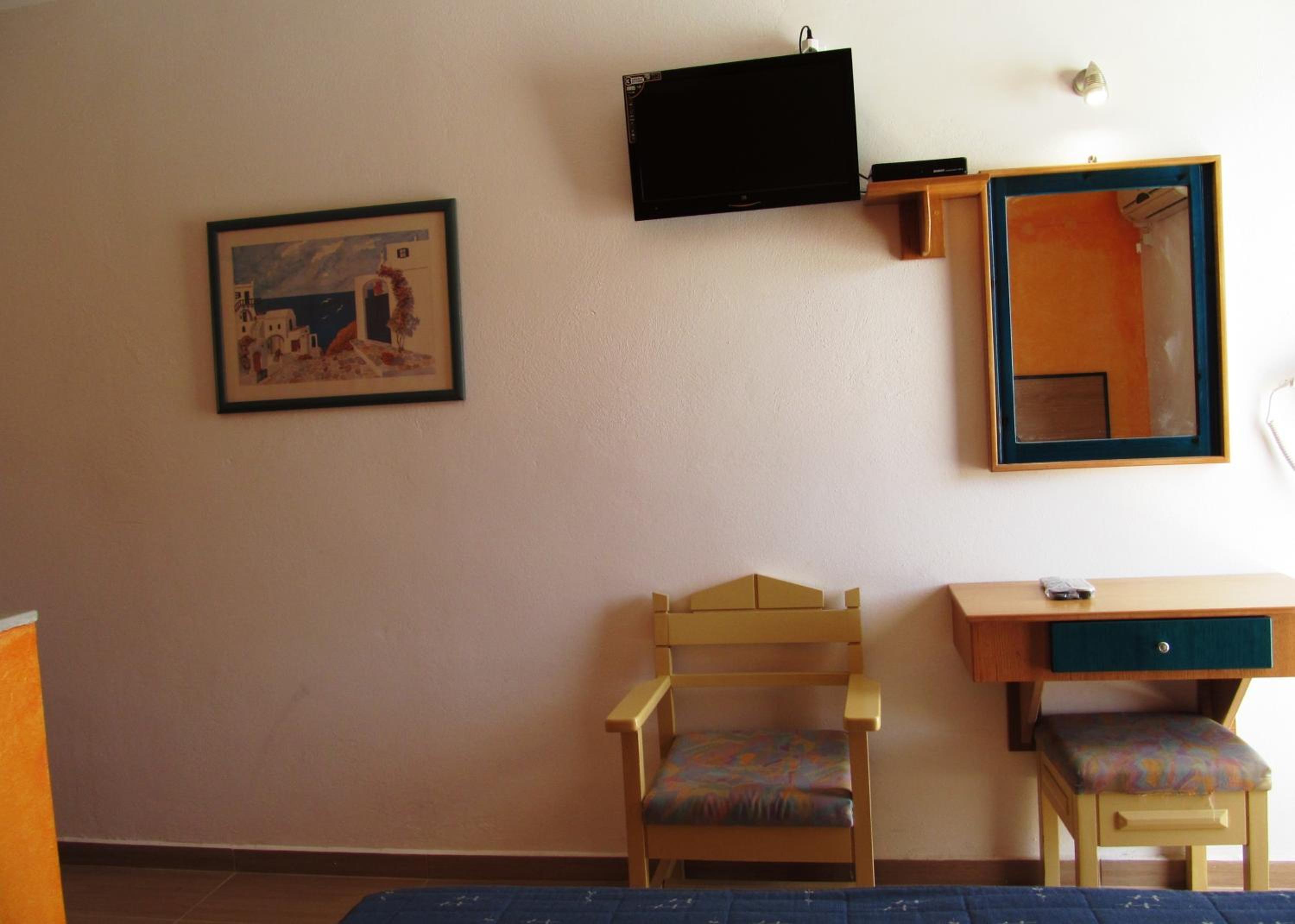 Фото Paraschos Studios