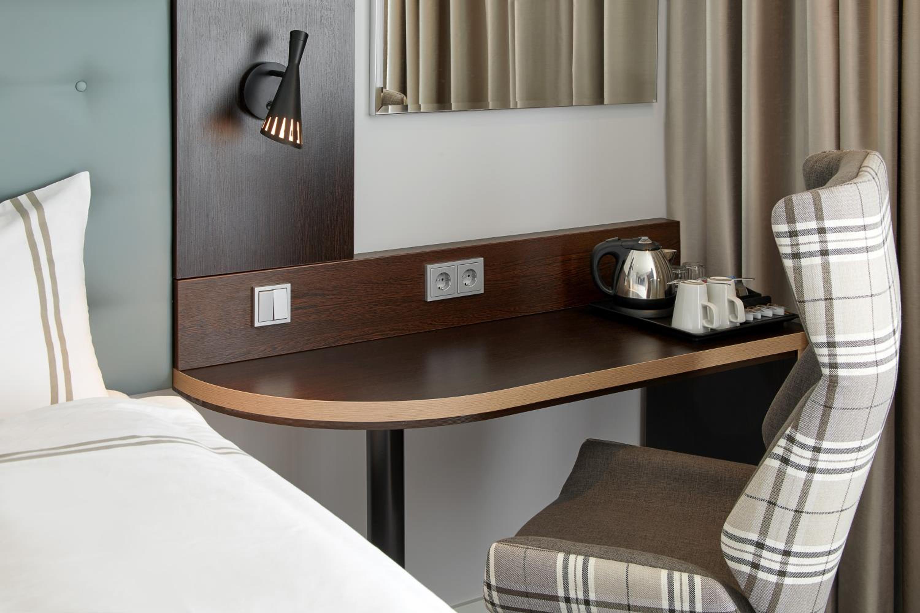 Фото Cologne City Mediapark hotel