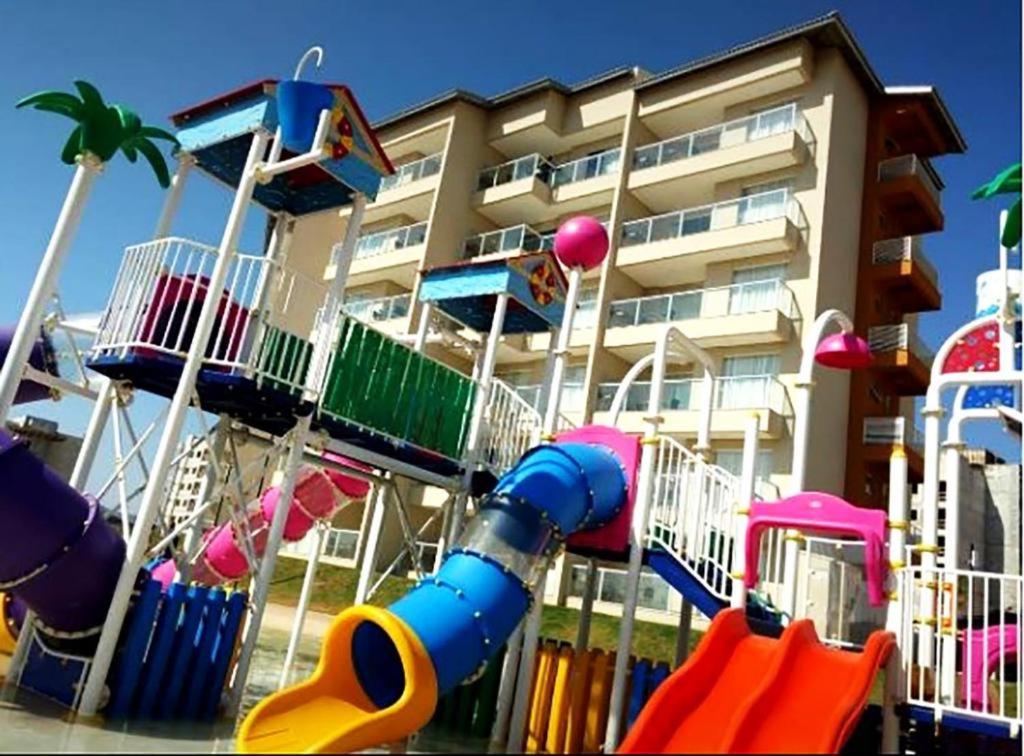 Фото Prive Praias do Lago Eco Resort