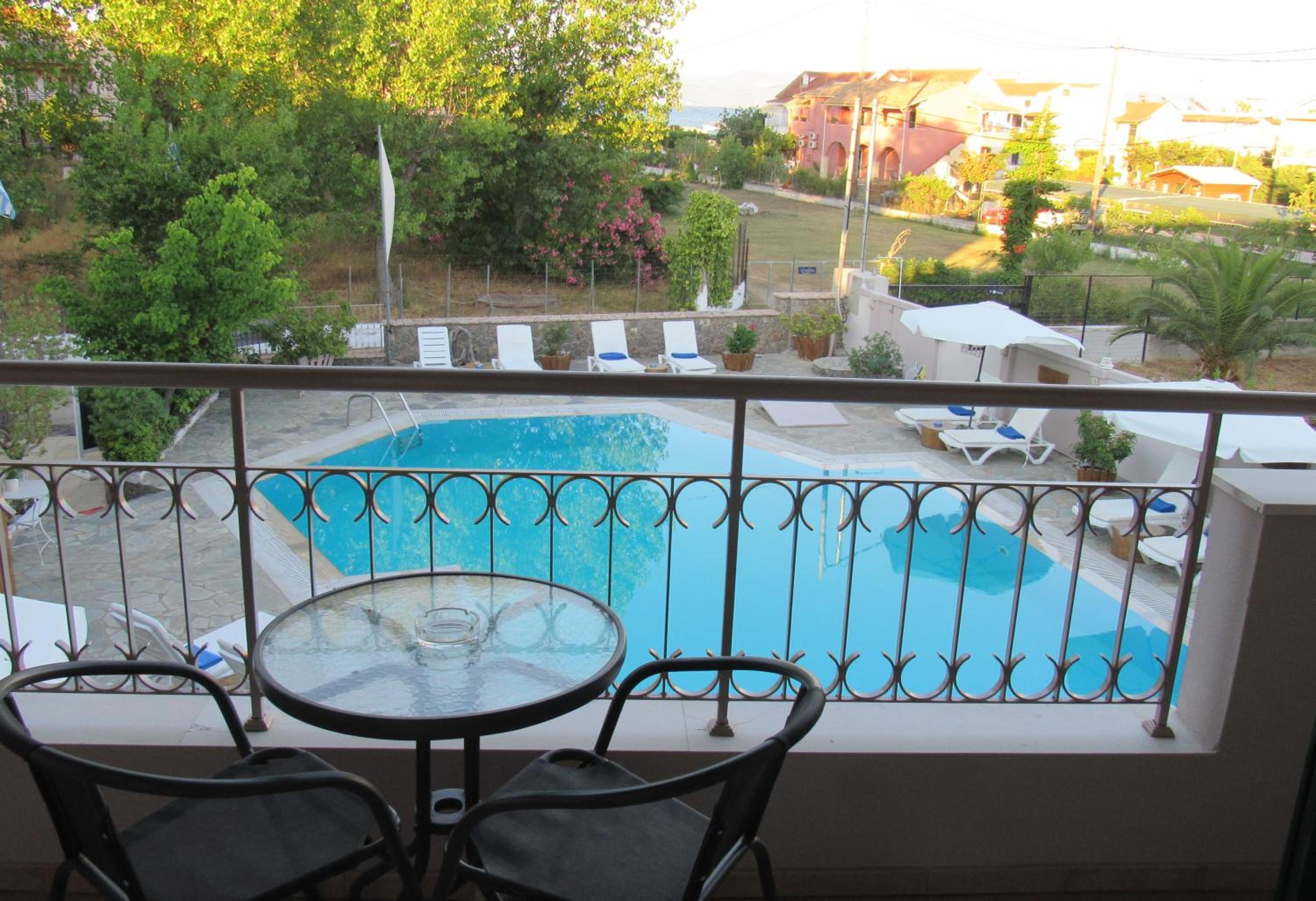 Фото Toni's Guesthouse