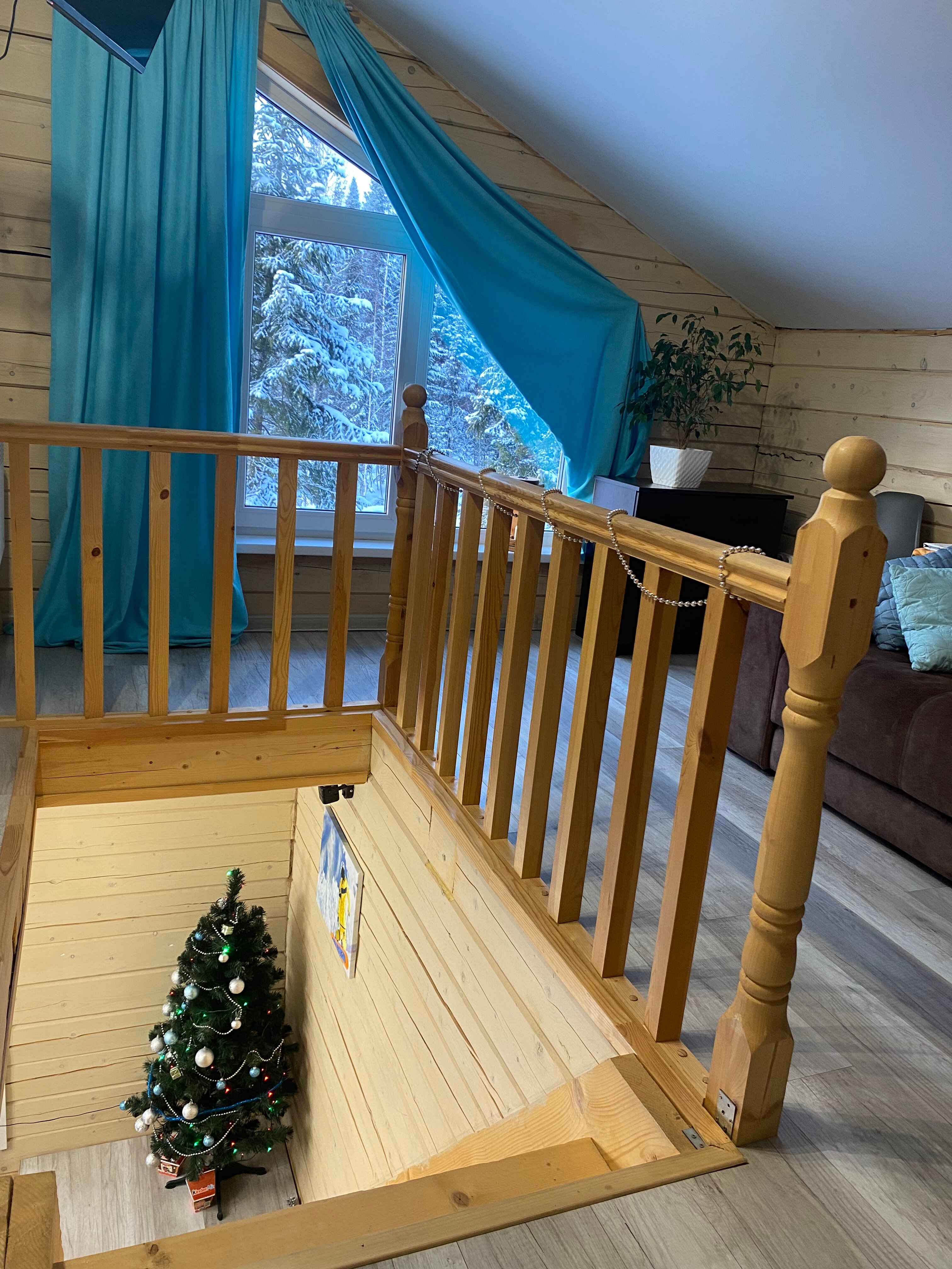 Фото Rowan Stone