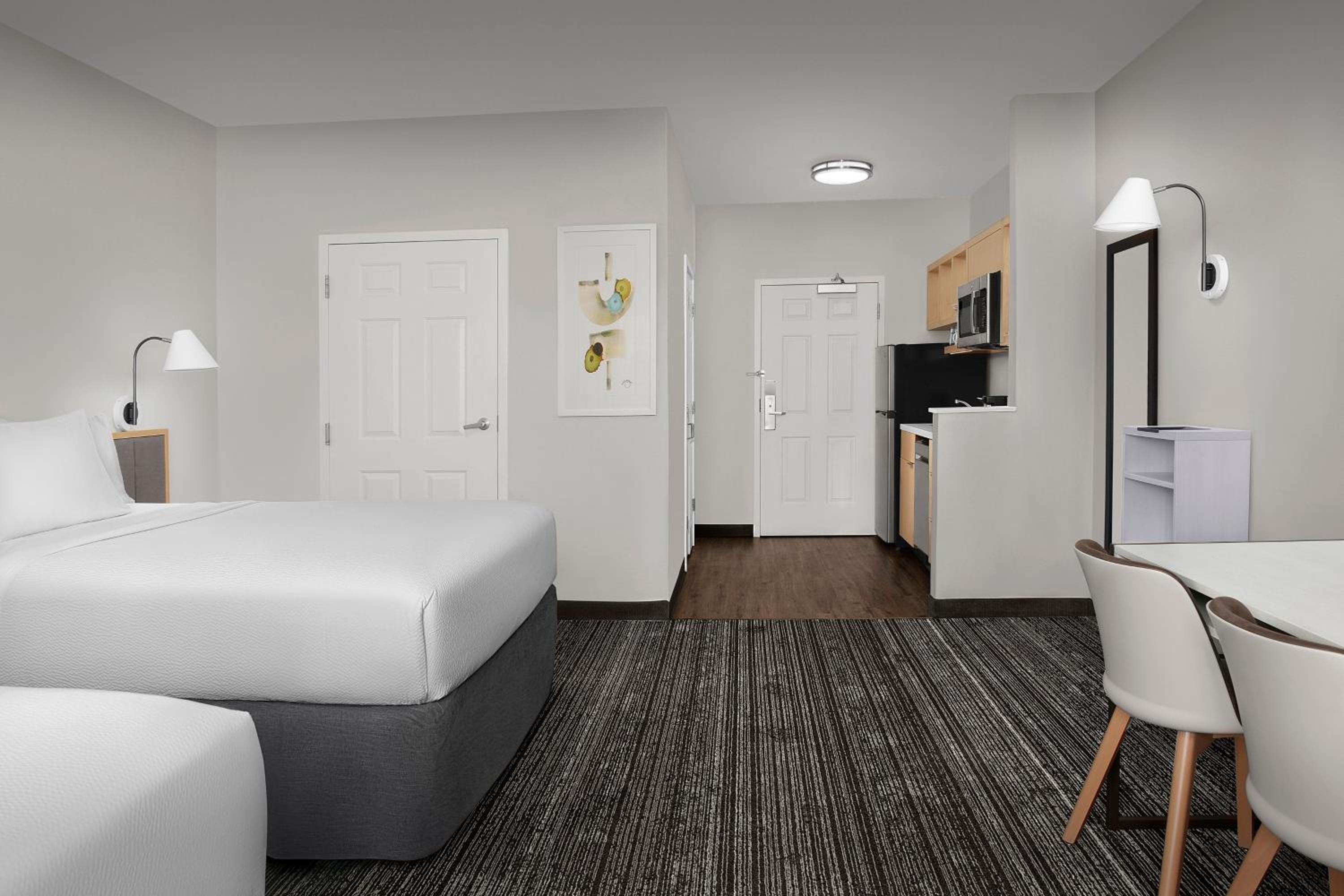 Фото TownePlace Suites by Marriott Sacramento Cal Expo