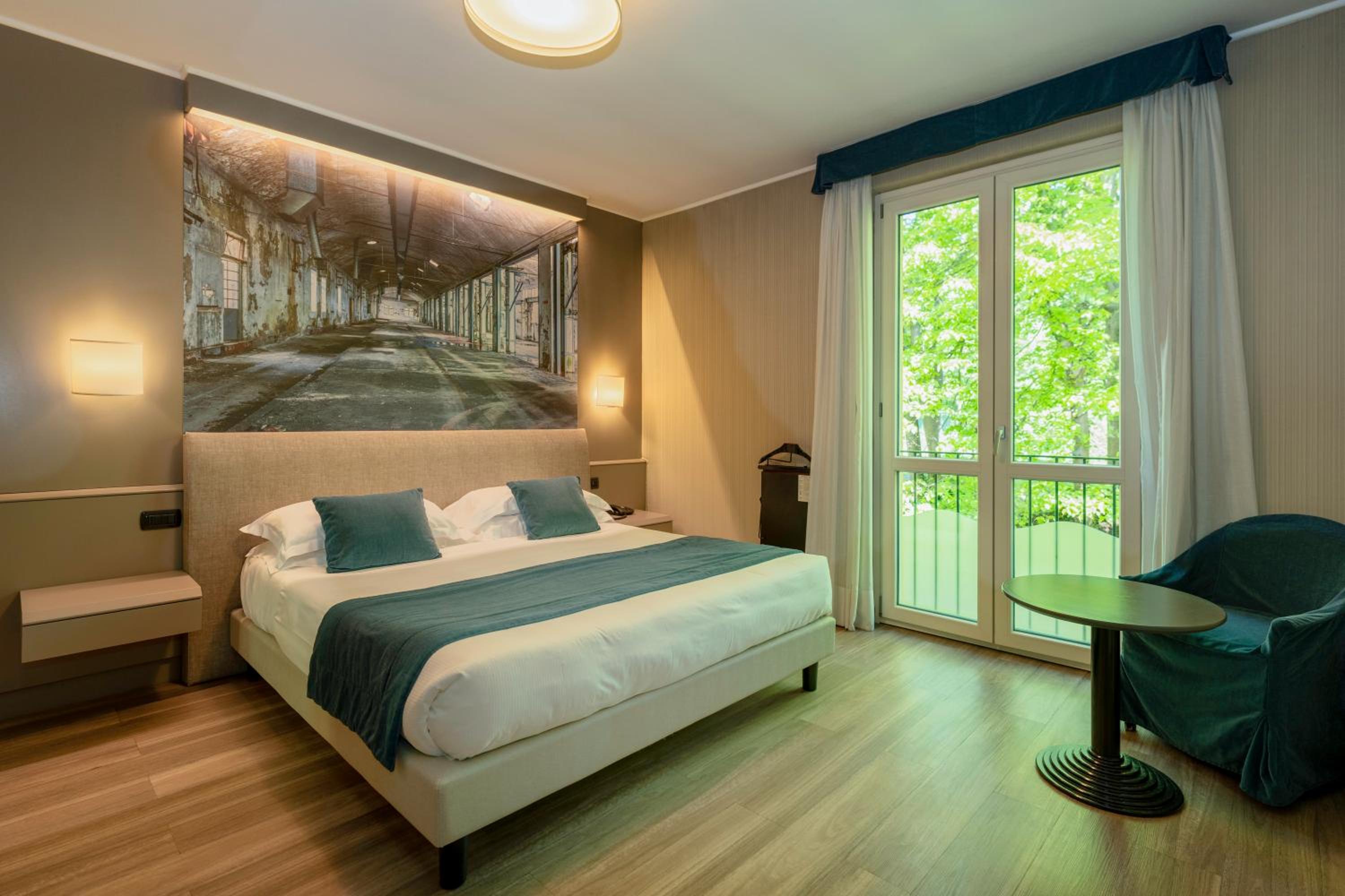 Фото отеля 3