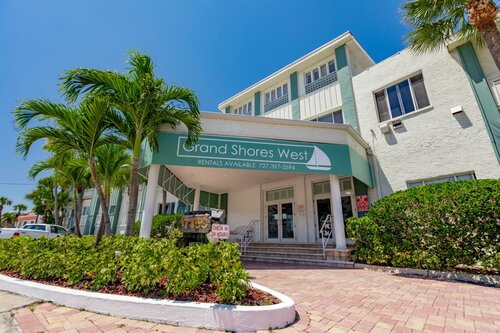 Гостиница Grand Shores West в Сент-Питерсберге