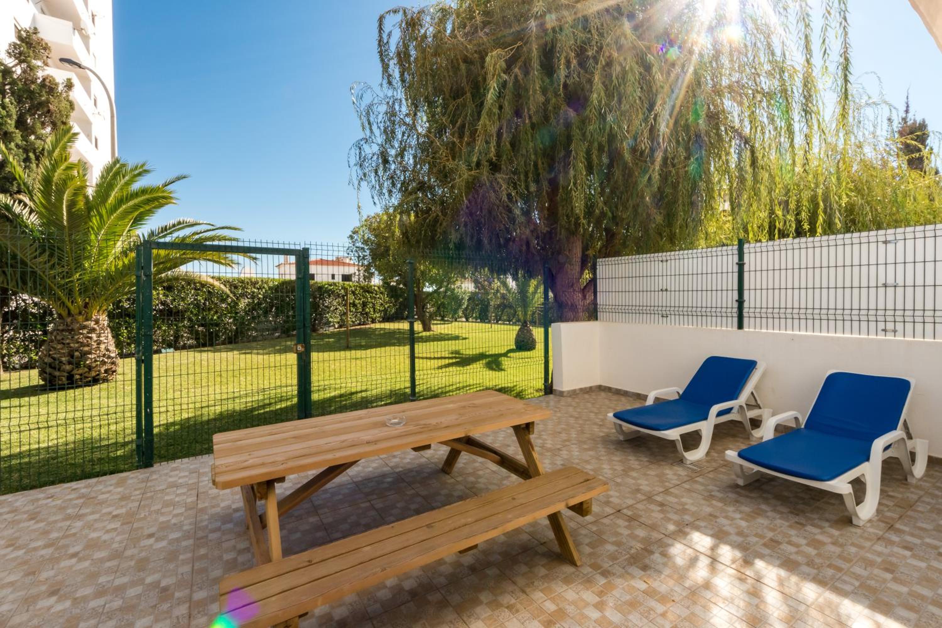 Фото Janelas do Mar