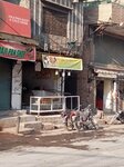 Lahori Naan Centre (Naya Mohalla, Gorden College Road, G667), restaurant