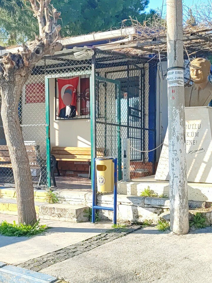 Mukhtars Caldiran Neighborhood Headman's Office, Izmir, photo