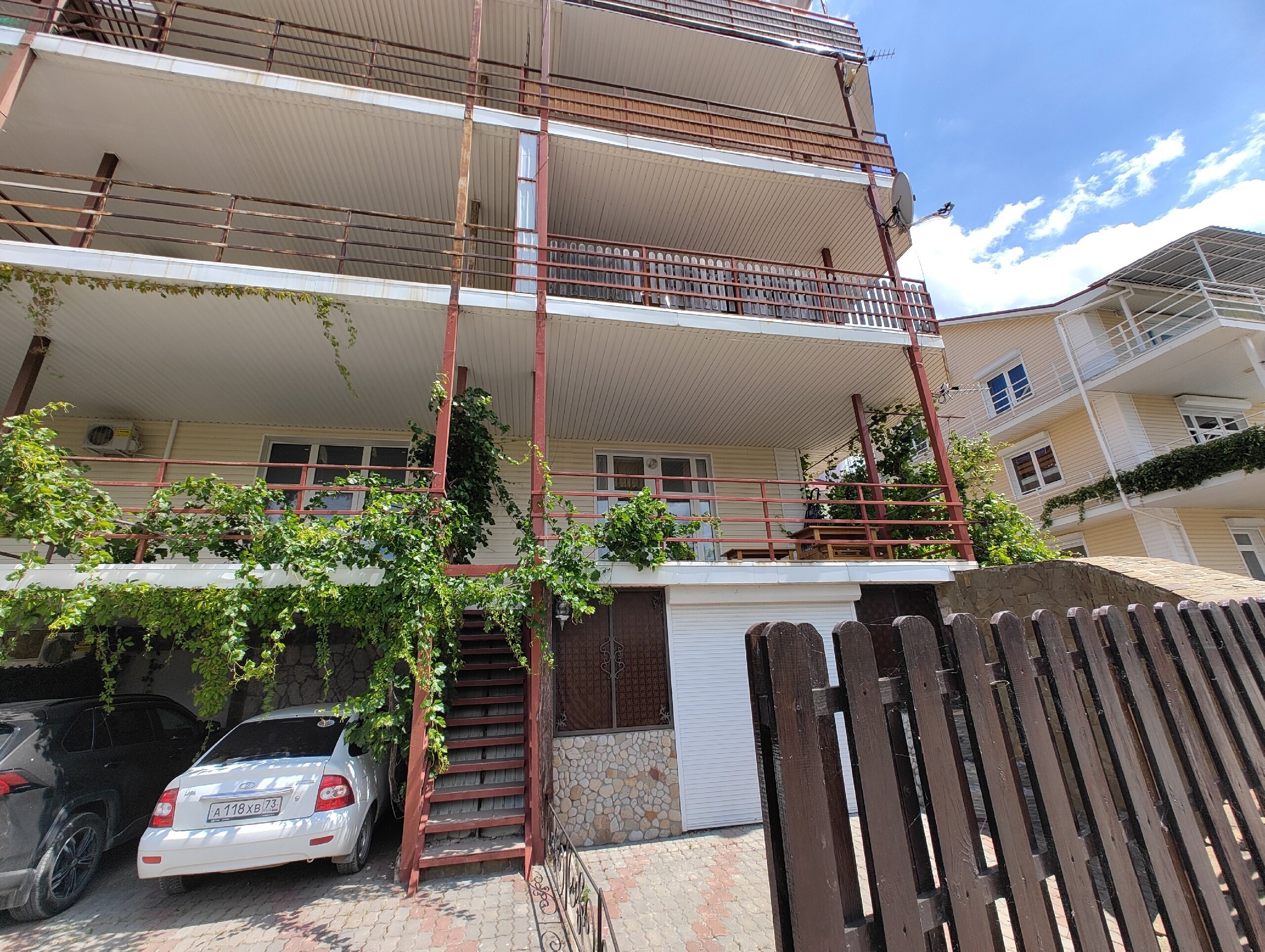 Фото Эллинг у Зои