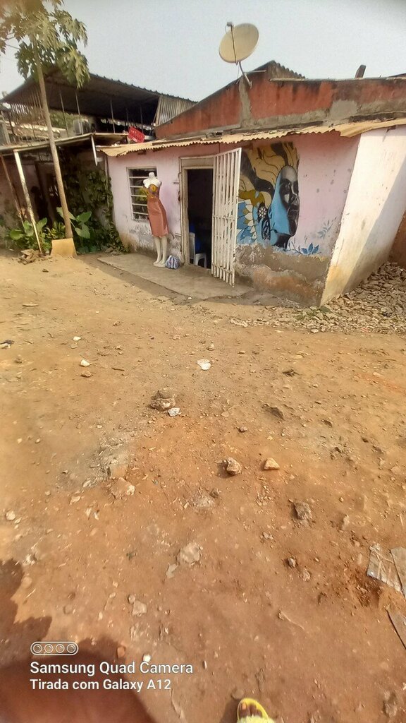 Tailor Alfaiataria, Loanda, photo