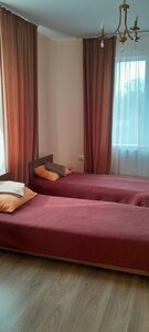 Гостевой дом Аркадия (посёлок городского типа Первомайское, Комсомольская улица, 12) ، فندق