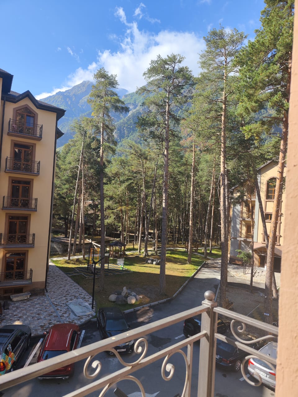 Фото Апартаменты Pine Elbrus