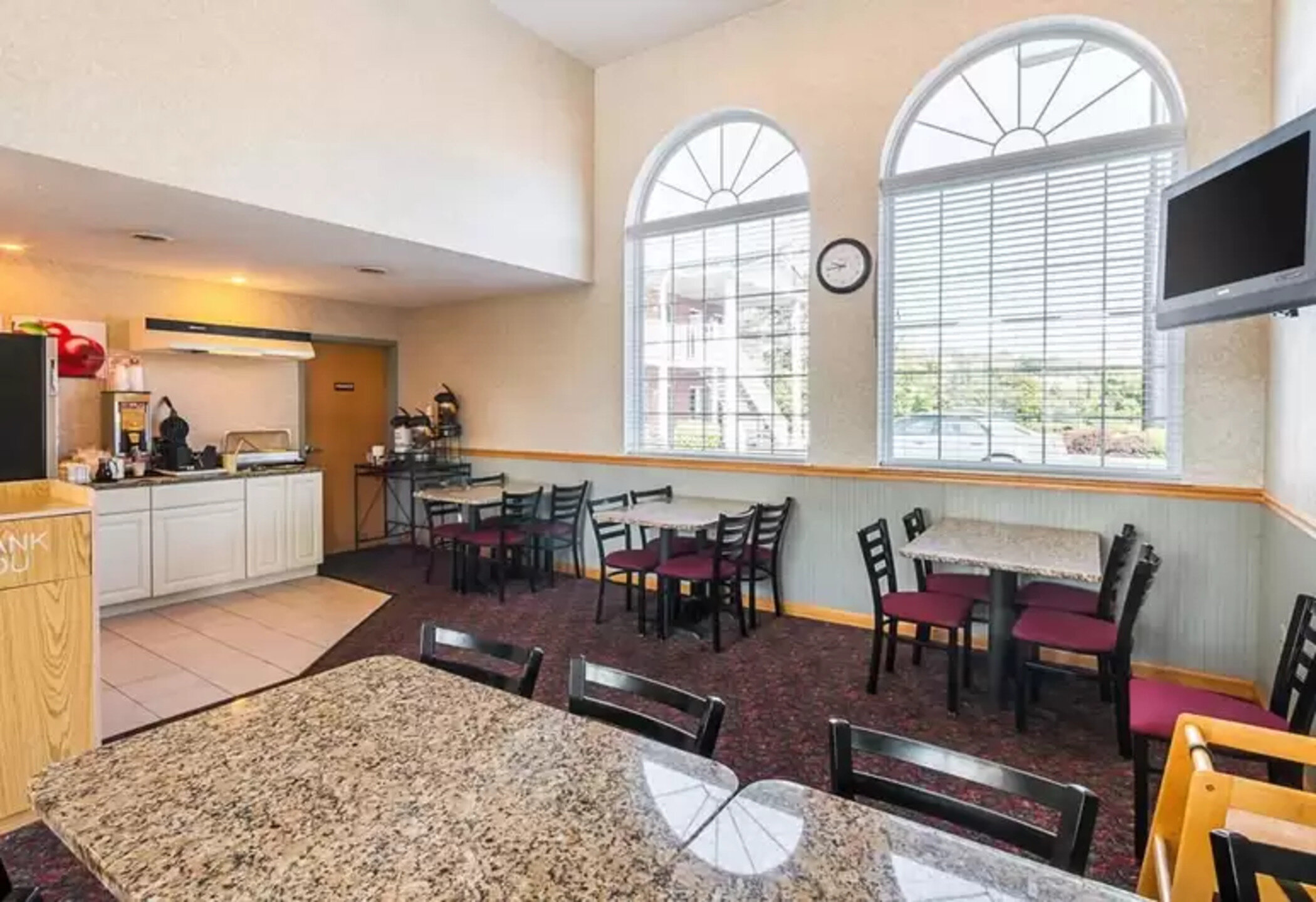 Фото Quality Inn Weston