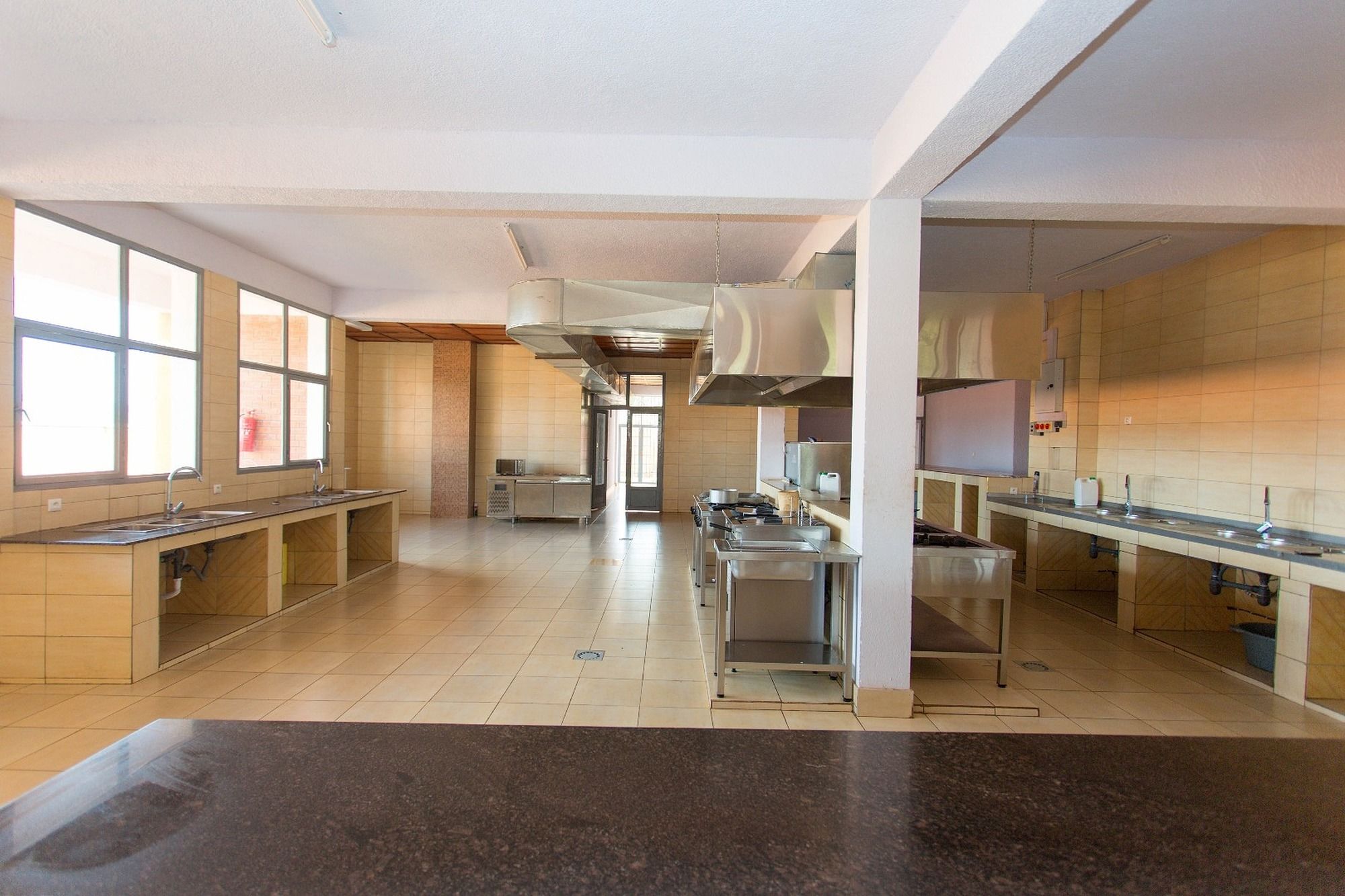 Фото Cenetra Hotel