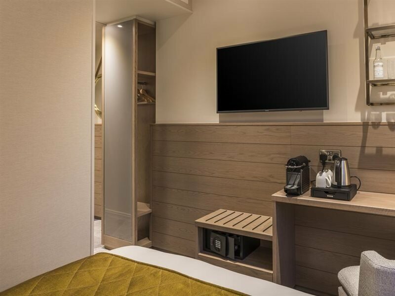 Фото Sloane Place