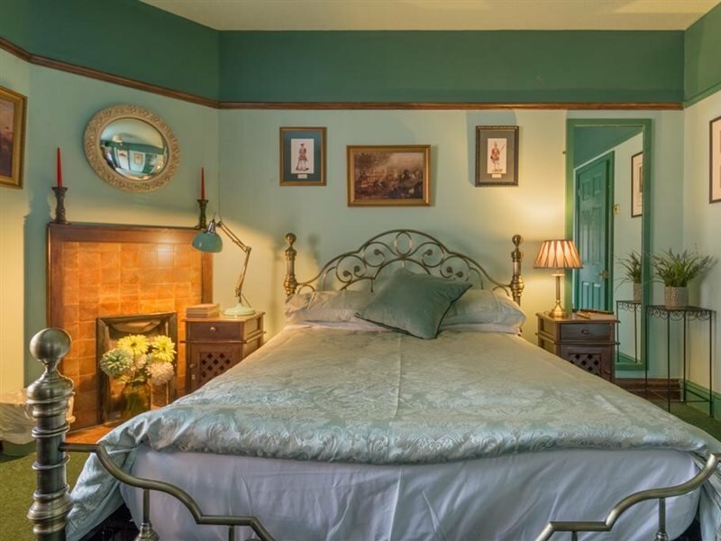 Фото The Golden Eagle