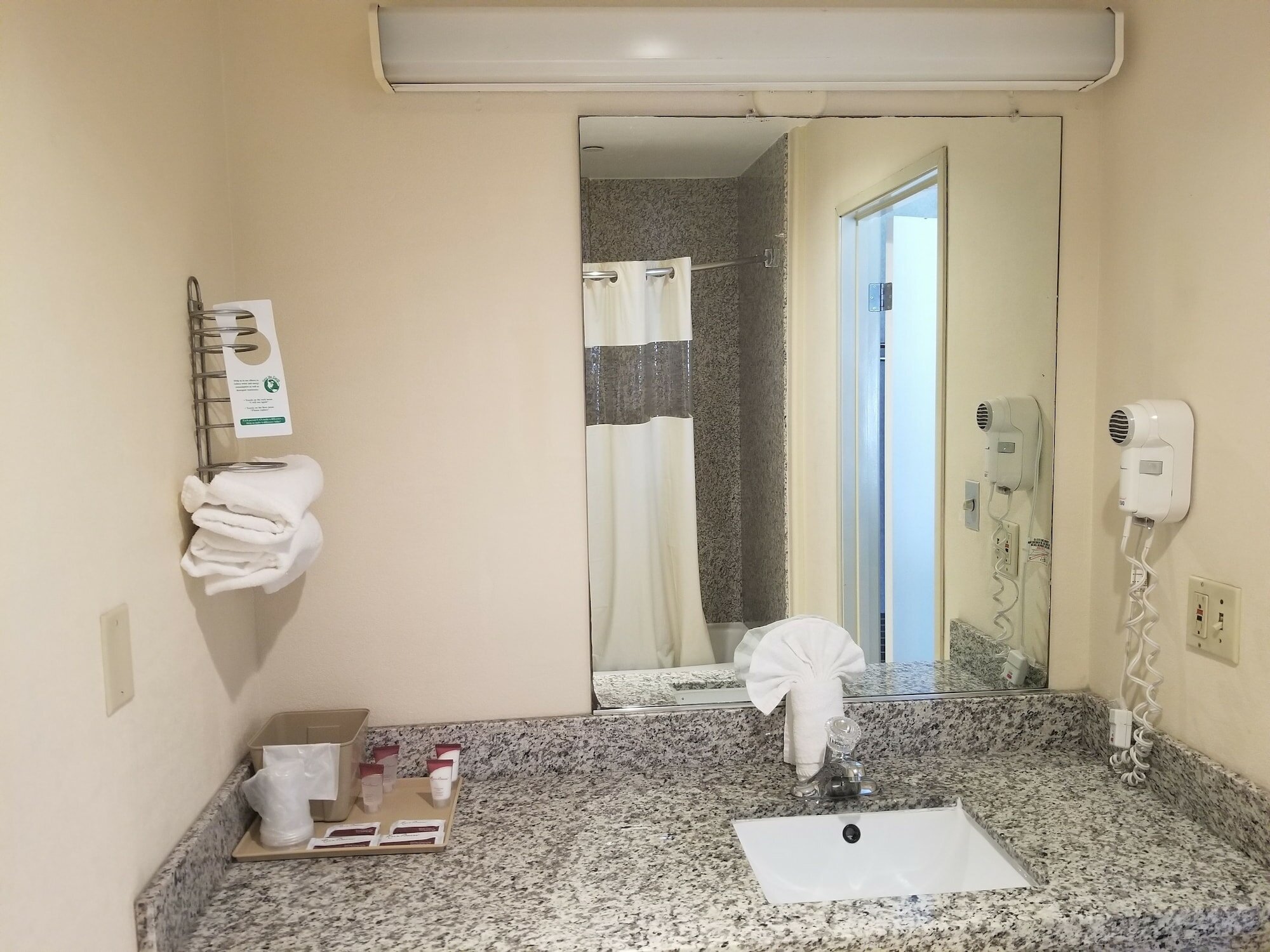 Фото Sunburst SPA & Suites Motel