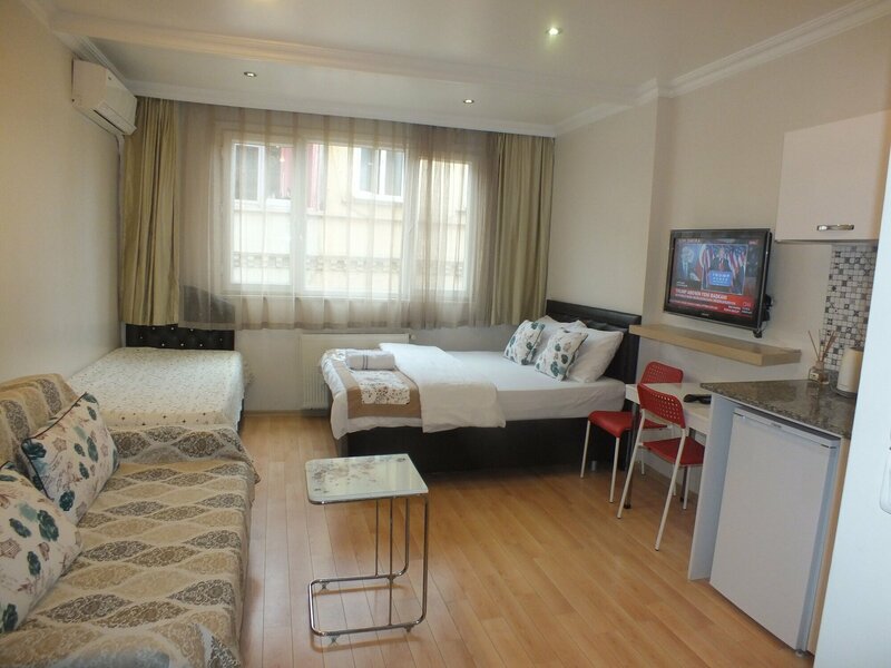 Гостиница Taksim 9 Suites в Бейоглу