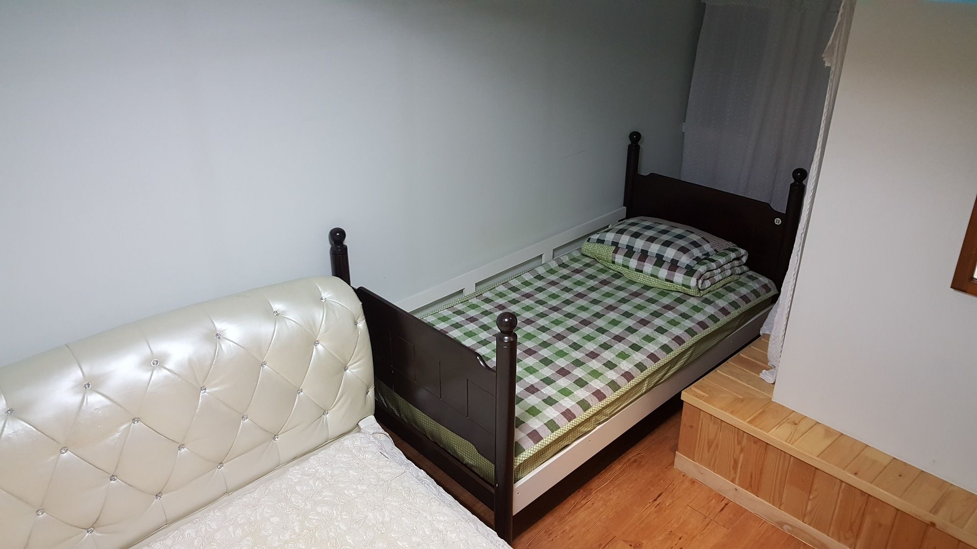 Фото Dongbaekseom Guesthouse - Hostel