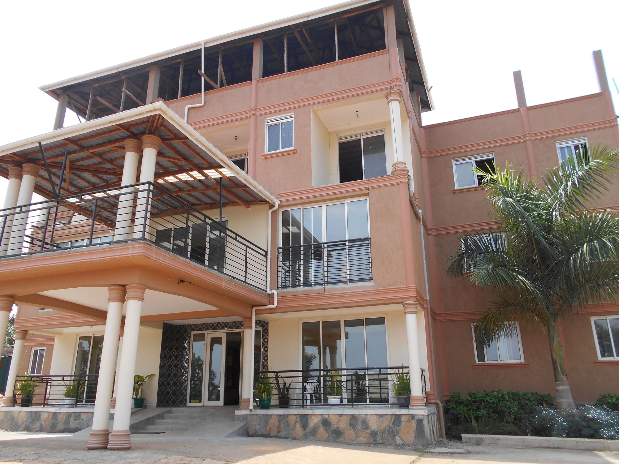 Фото Hotel Royal Nest