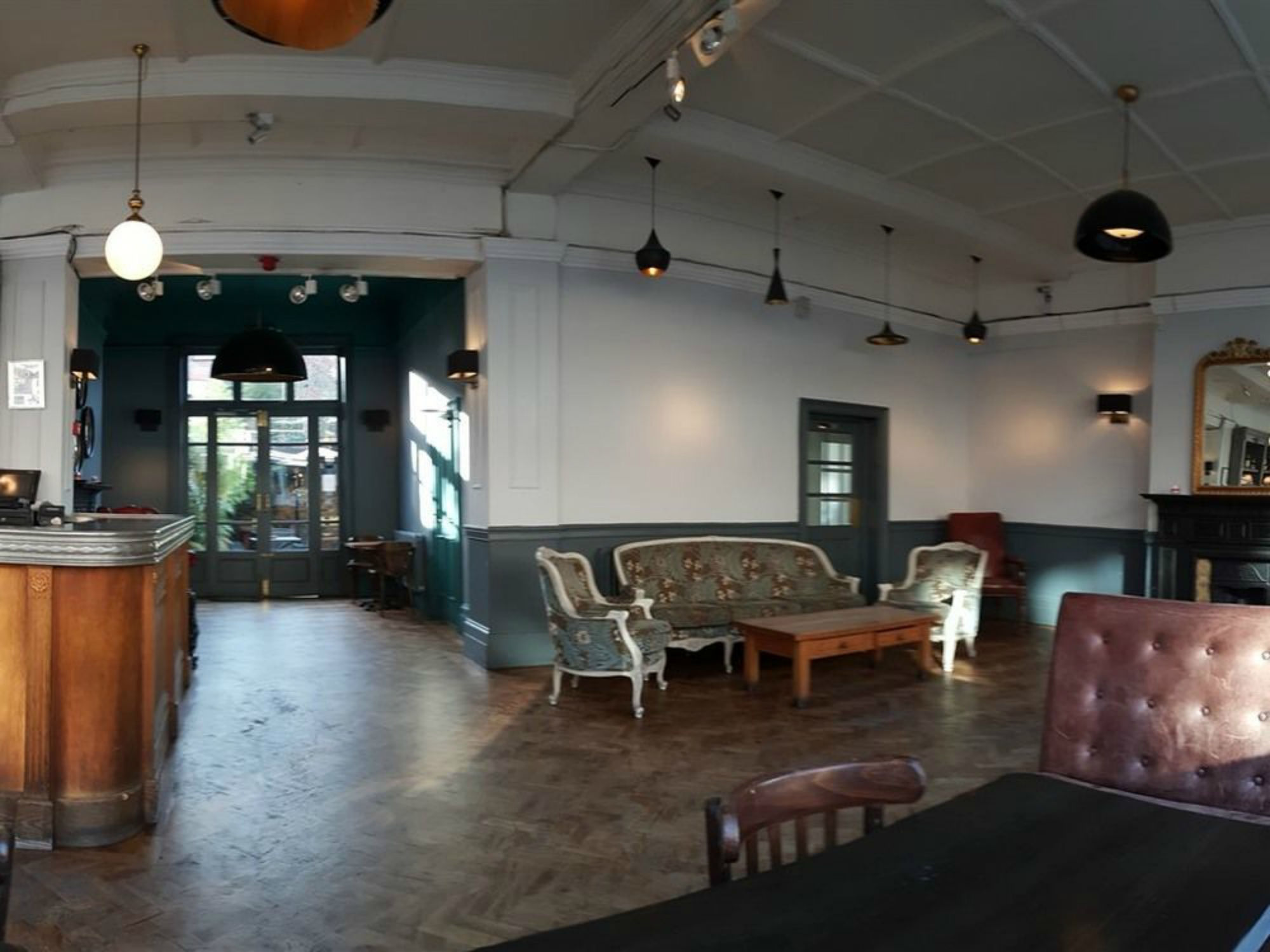 Фото The Windmill