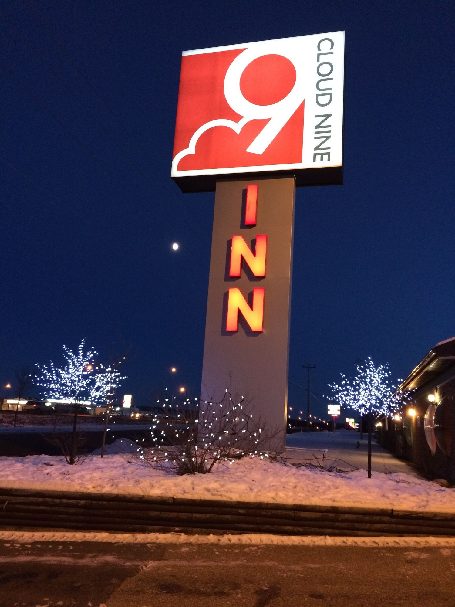 Фото Cloud 9 Inn