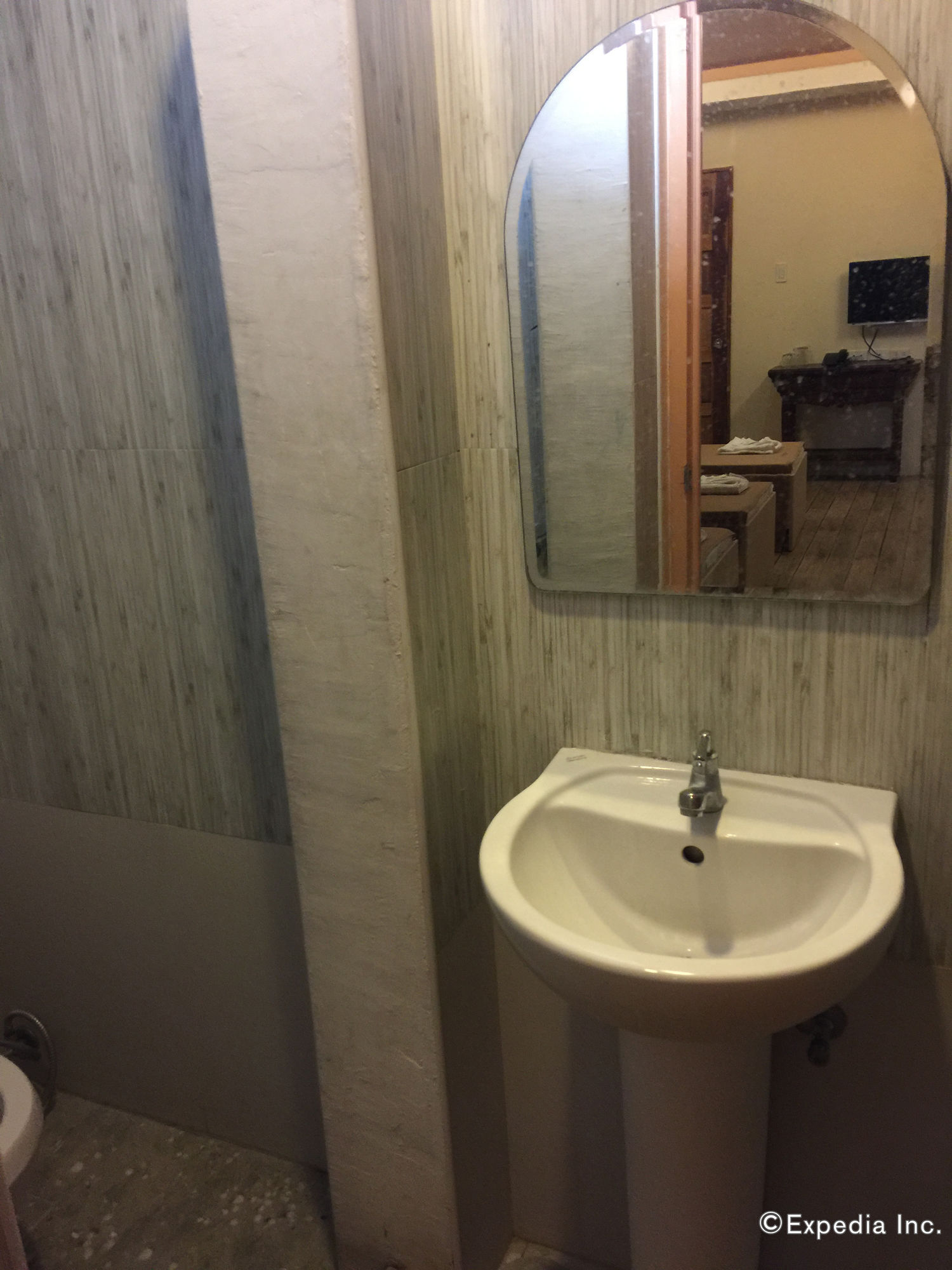 Фото Reyna's The Haven and Gardens