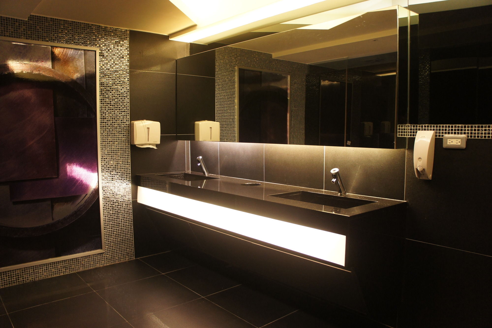 Фото Taichung One Chung Hotel