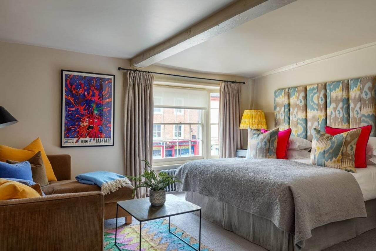 Фото The Falstaff Hotel