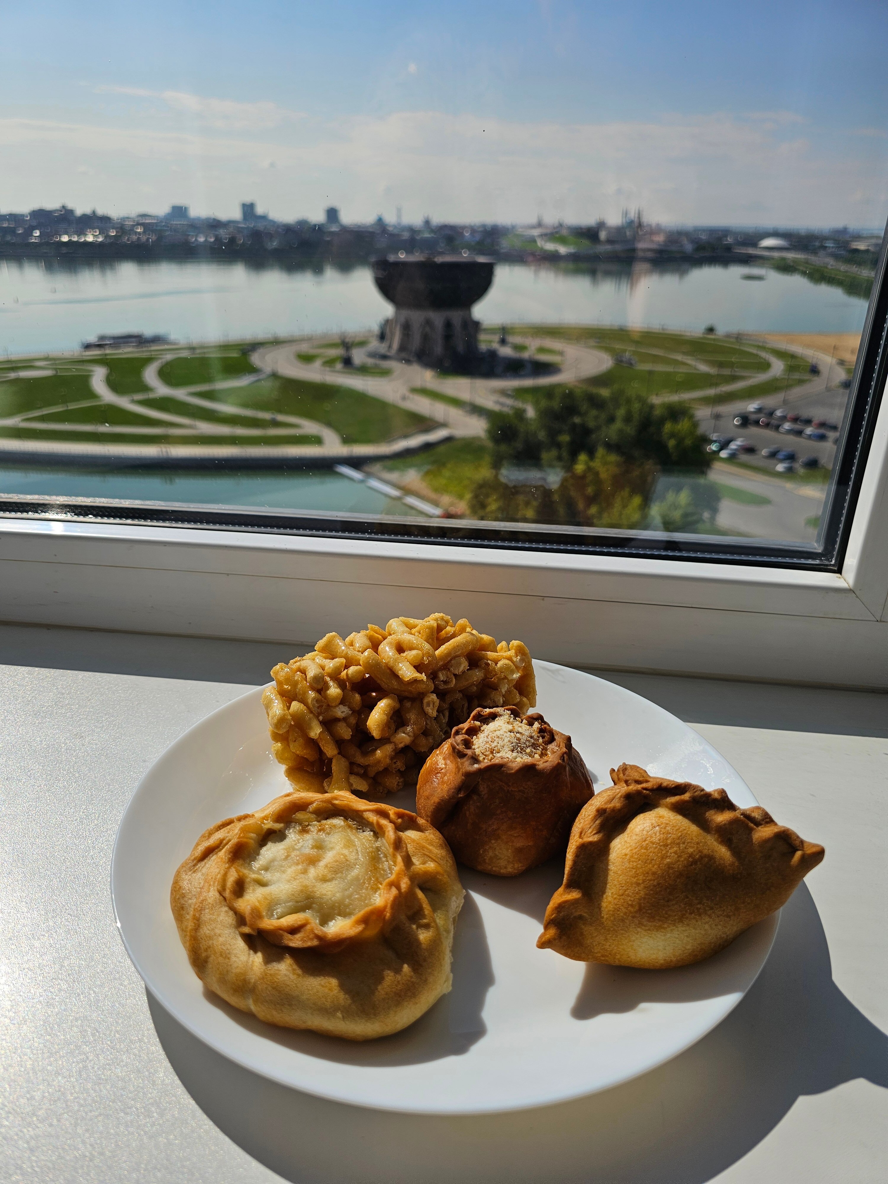 Фото Видовые апартаменты около Чаши и аквапарка Ривьера