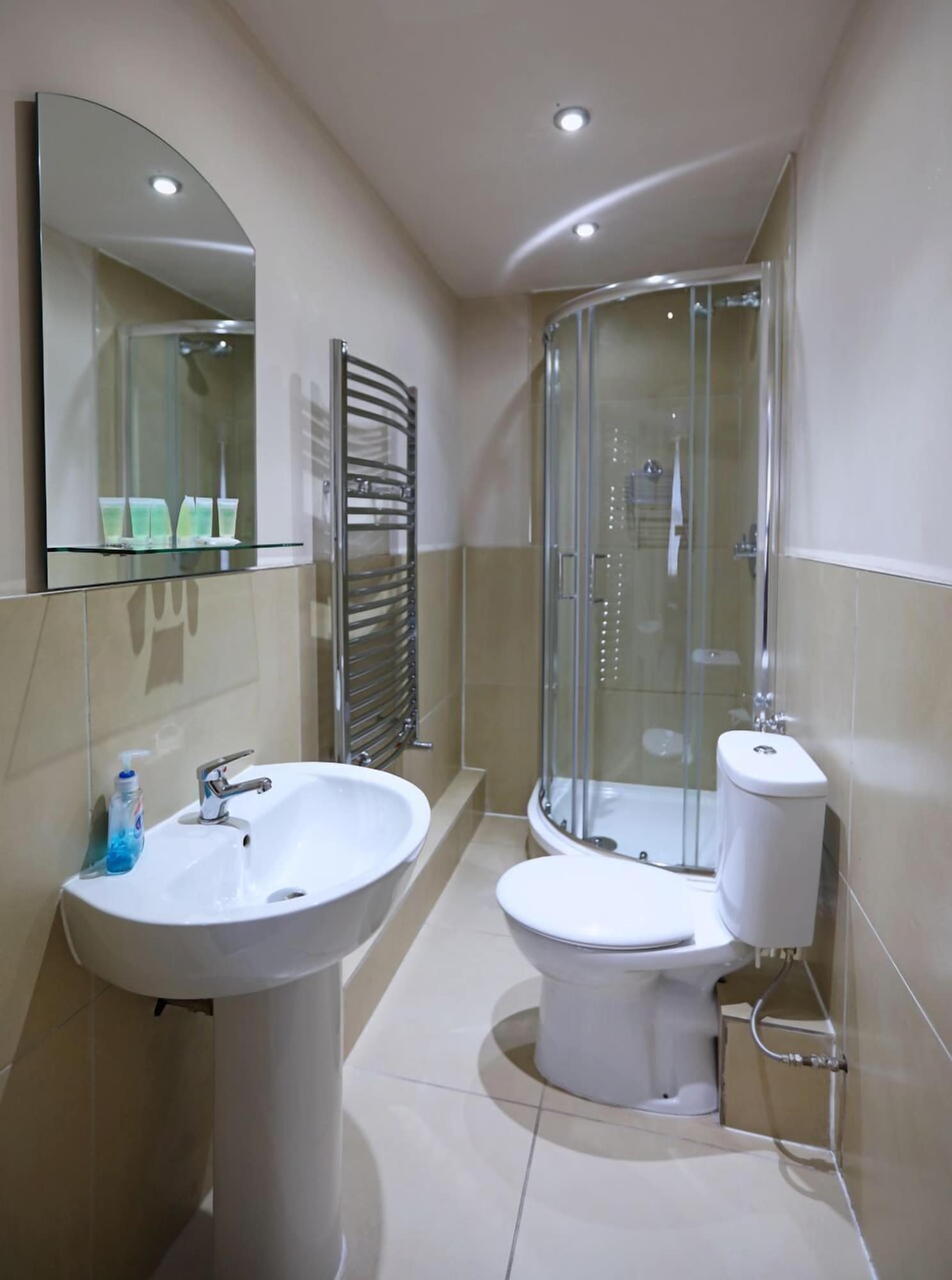 Фото Palmerston Suites