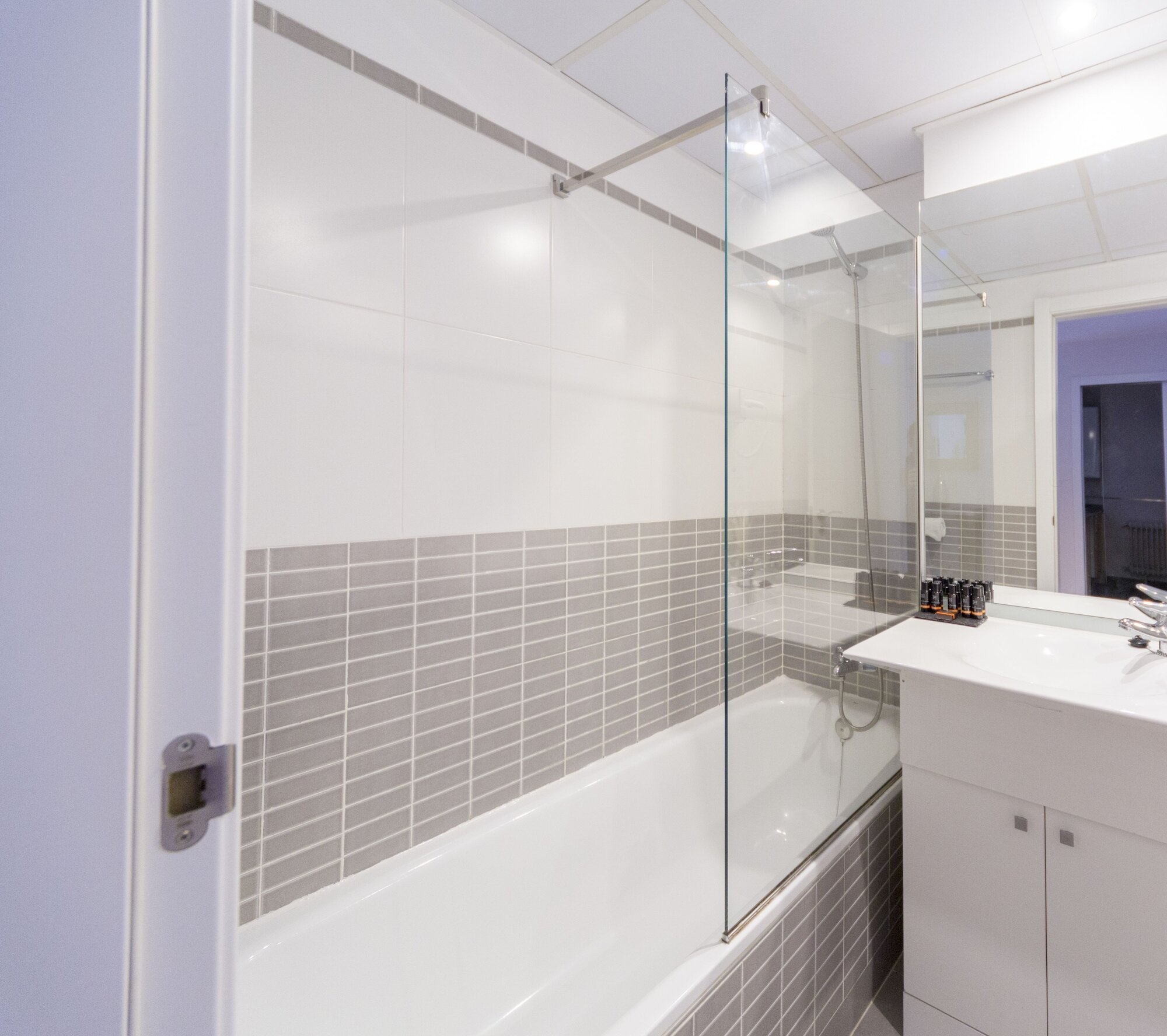 Фото 120900225462